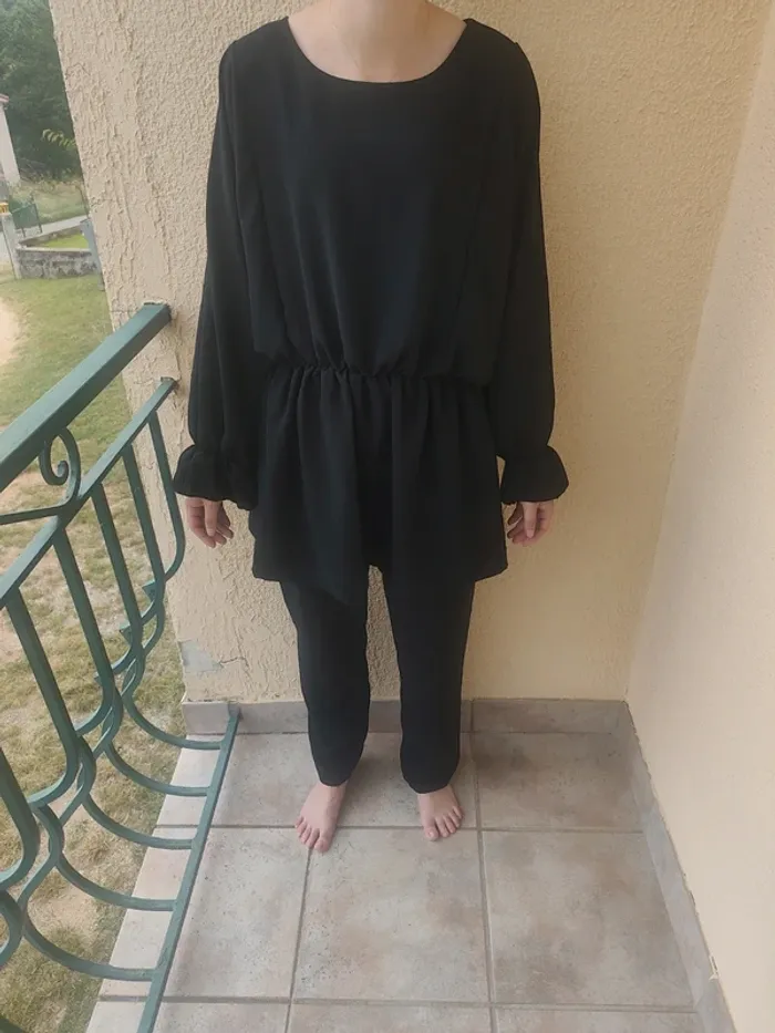 Ensemble noir