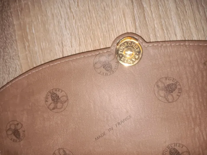 Pochette élégante en cuir blanc avec fermoir doré - photo numéro 5