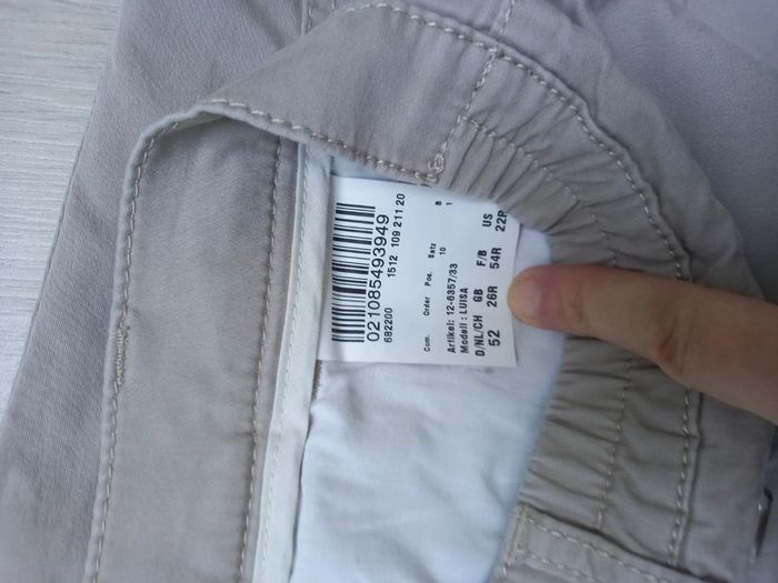 Pantalon 3/4 avec élastiques aux côtés de la taille - photo numéro 5