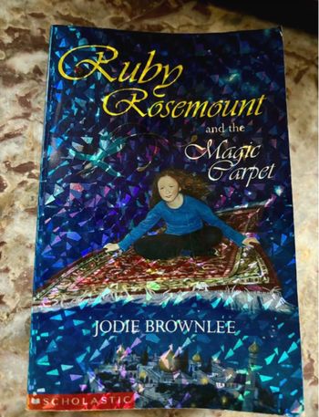 Livre Ruby Rosemount and the Magic Carpet