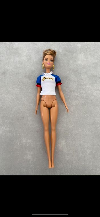 Poupée Barbie