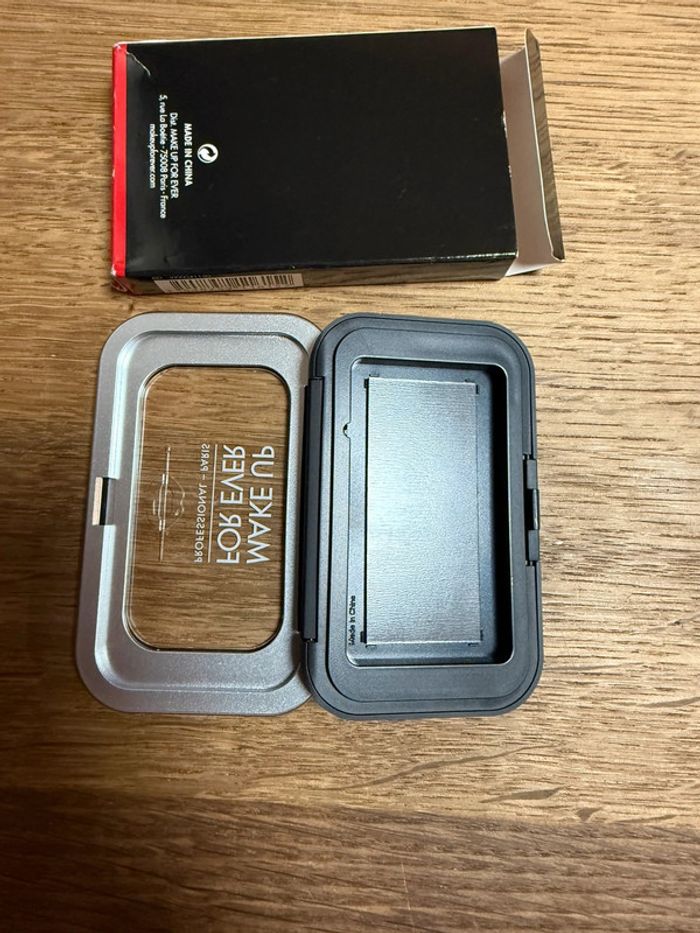 Boîtier rechargeable Make up for ever - photo numéro 2