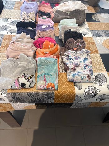 Lot vêtements fille 