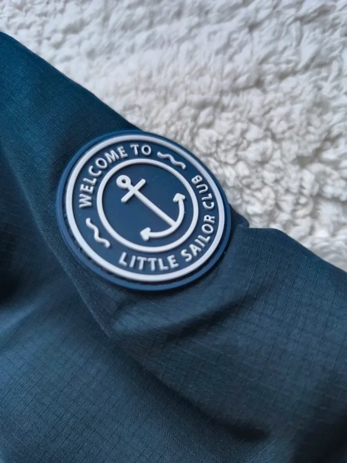 🧥 Veste imperméable bleu marine Kiabi – Taille 3 mois 🧸 - photo numéro 2