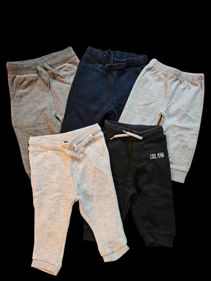 Lot de 5 pantalons  - 6 mois - photo numéro 2
