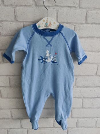 Pyjama Vertbaudet taille 1 mois