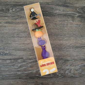 Coffret 5 gommes theme Halloween
