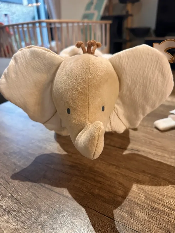 Noukies Bali peluche activité et éveil