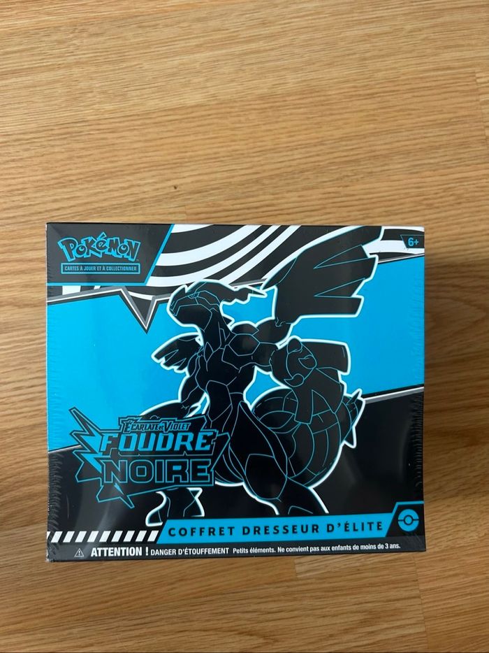 Pokémon Duo ETB EV 10.5 Flamme Blanche + Foudre - photo numéro 5