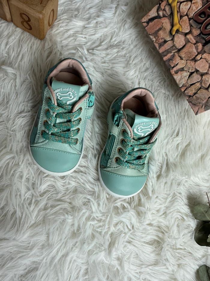 Paire de chaussures Stones and bornes taille 18 - photo numéro 3