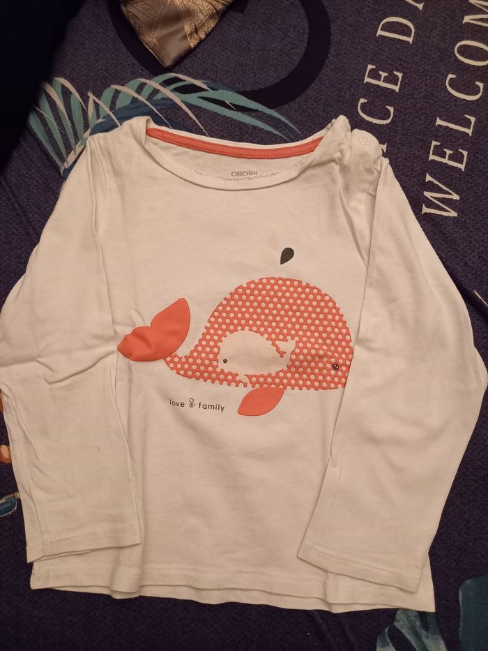 Sweat manches longues "baleine" 🐳 en 23 mois