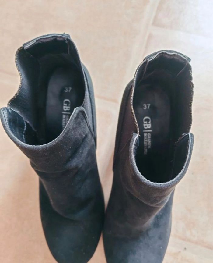 Bottines type daim taille 37 - photo numéro 5