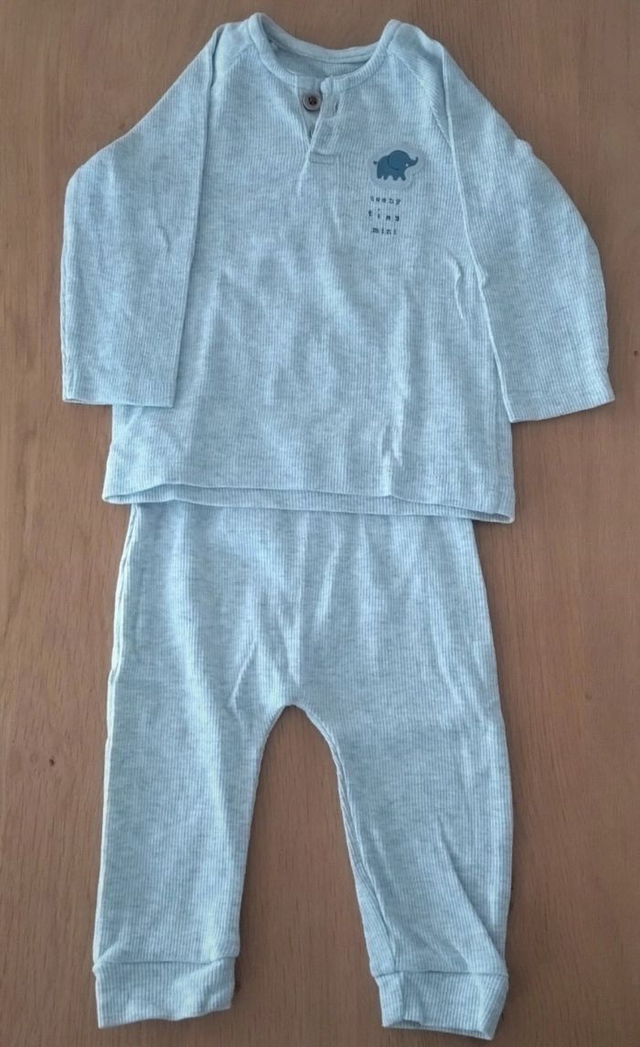 Lot 34 vêtements 3 mois - photo numéro 9
