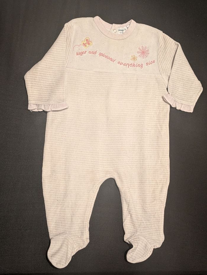 Lot 12 vêtements hiver fille 6 mois - photo numéro 2