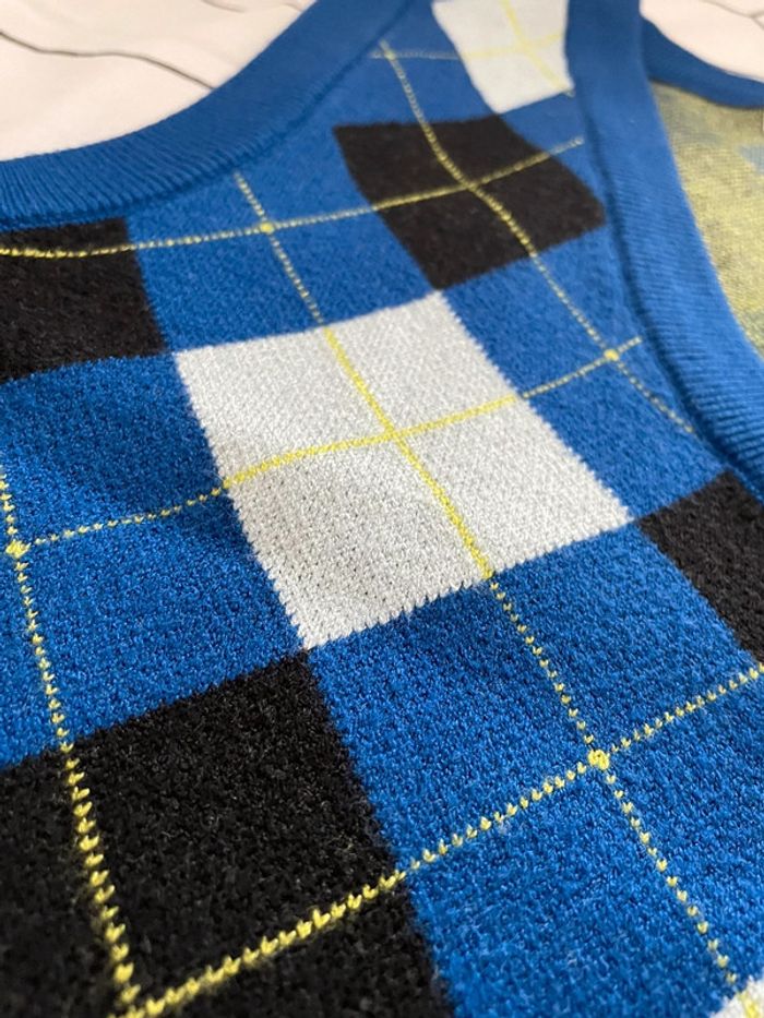 Pull sans manches à carreaux col v - photo numéro 3