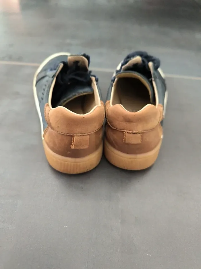 Chaussures basses. Boppy. Pointure 28 - photo numéro 4