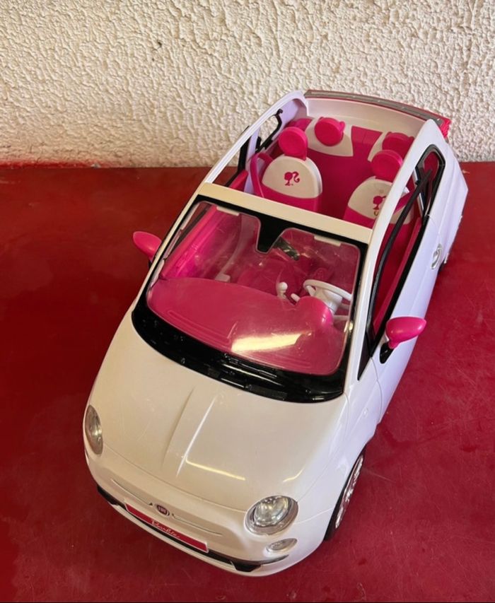 Voiture Fiat 500 Barbie - photo numéro 2