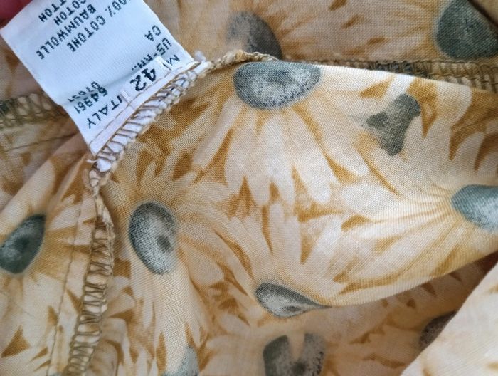 Robe vintage longue Boutonnée dos
Imprimé tournesols - photo numéro 8