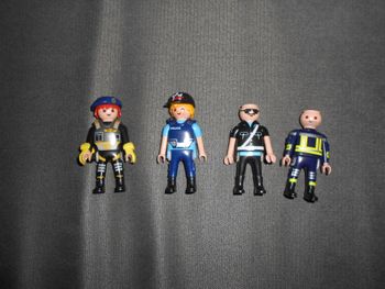 Lot de personnages (Playmobil)