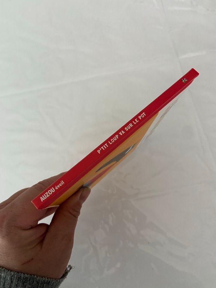 P’tit Loup va sur le pot - photo numéro 3