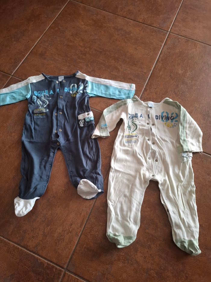 Lot pyjamas 18 mois