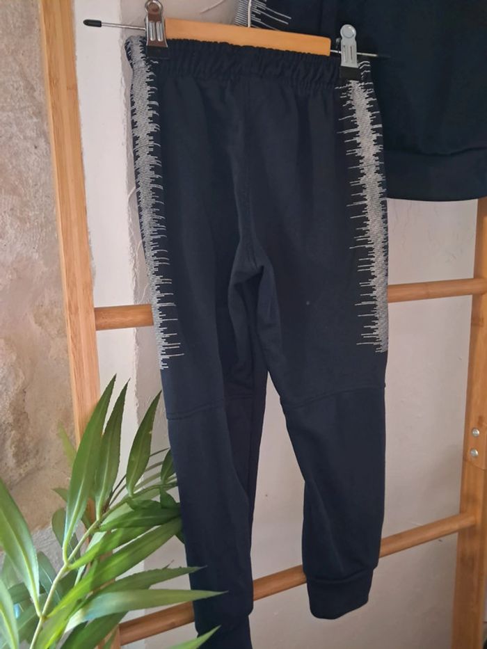 Ensemble équipe de France 🌟 🌟 Nike 3 ans état satisfaisant - photo numéro 5