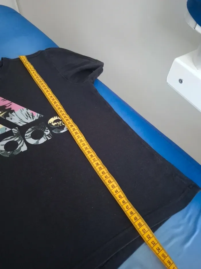 T-shirt Adidas / Taille S - photo numéro 13