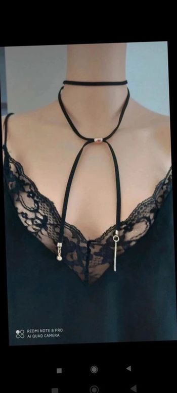 Collier ras de  cou noir doré femme fantaisie