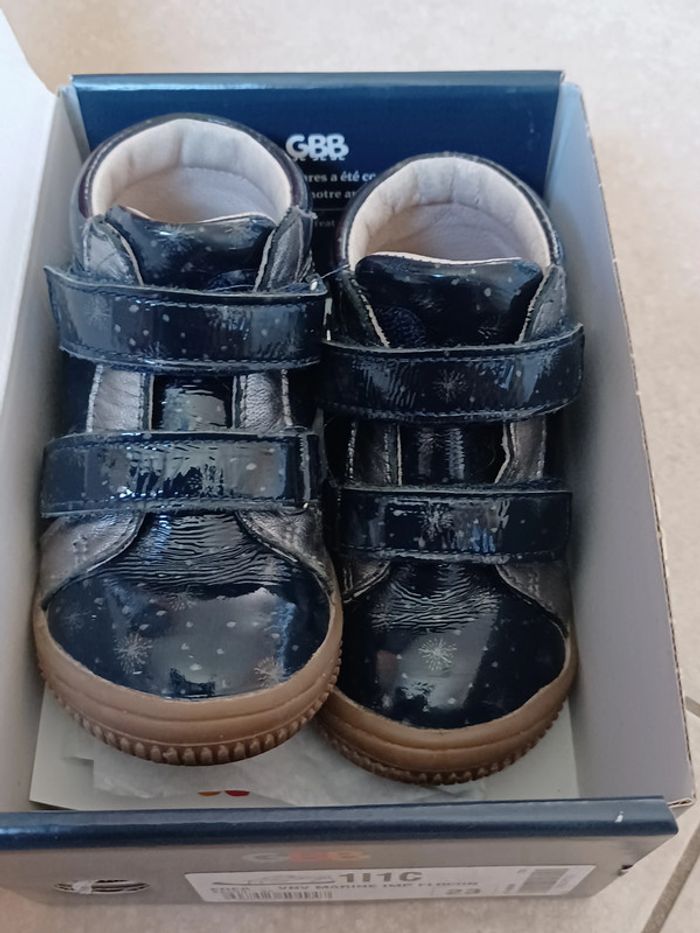 Bottines GBB vernies à scratch taille 23 (prix ferme) - photo numéro 8