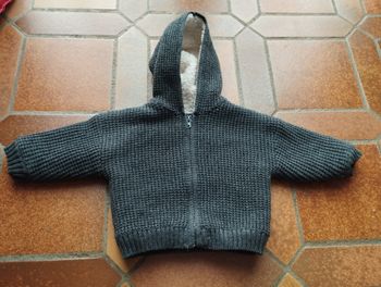 Gilet à capuche