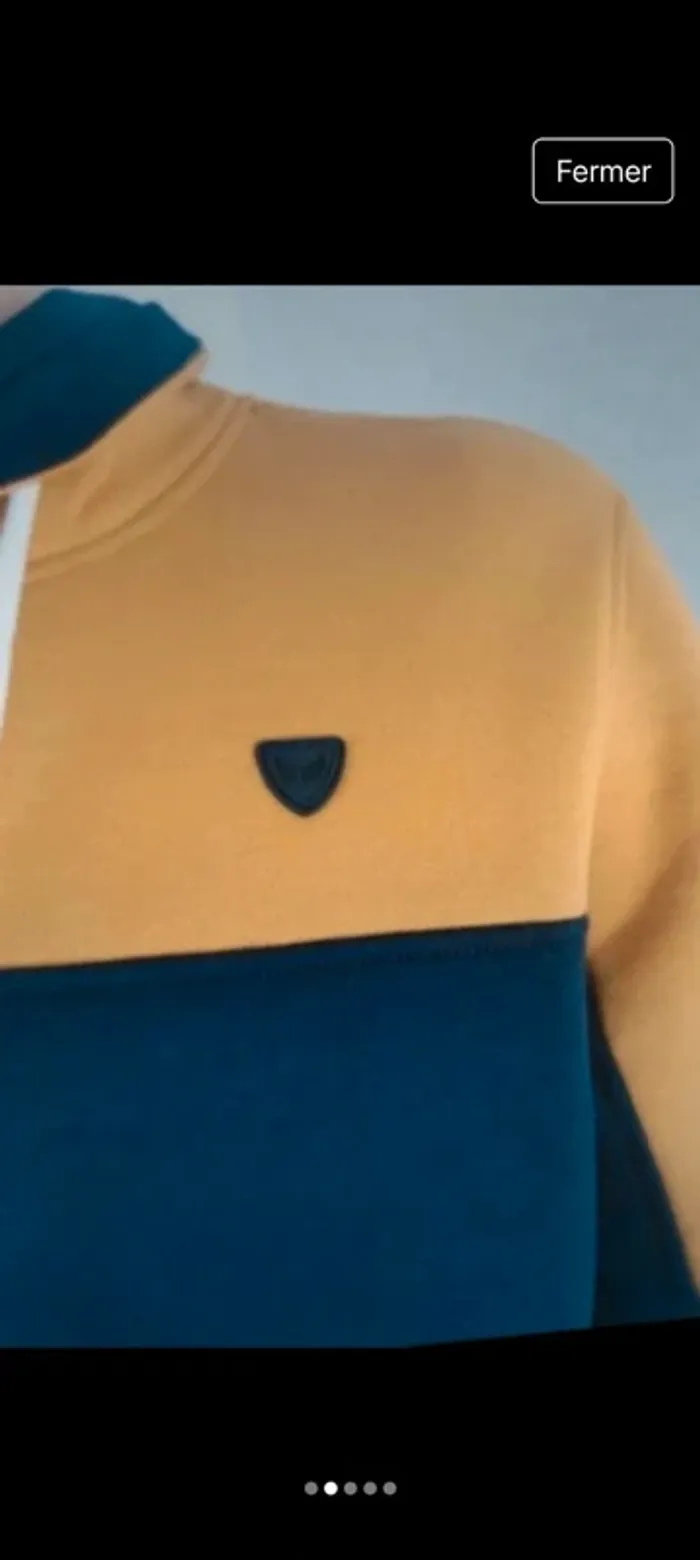 Sweat marque kaporal taille S moutarde et bleu  neuf avec étiquette - photo numéro 2