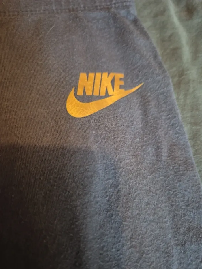 Leggins nike 6/7 ans - photo numéro 2
