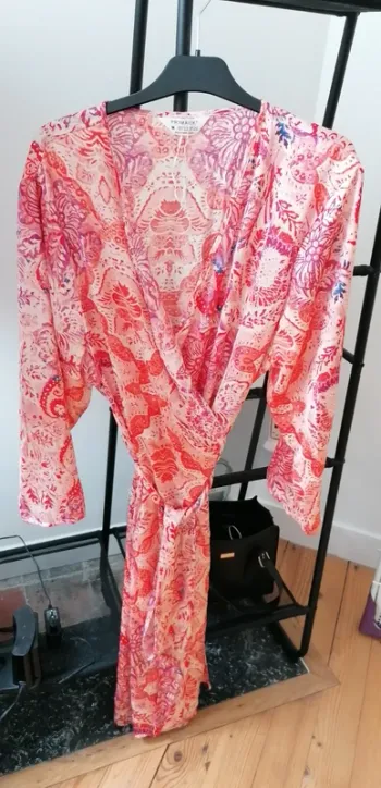 Peignoir style satin