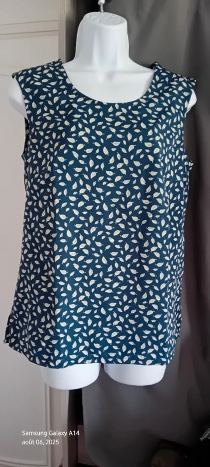 Blouse sans manches fluide col rond motif feuilles bleu femme L - photo numéro 3