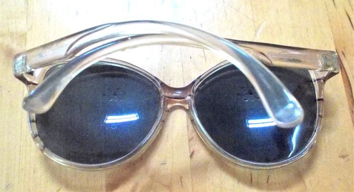 Lunettes de Soleil "Polaroid" - photo numéro 5