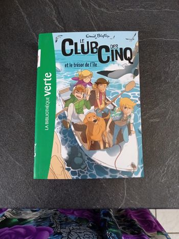 Livre le club des cinq