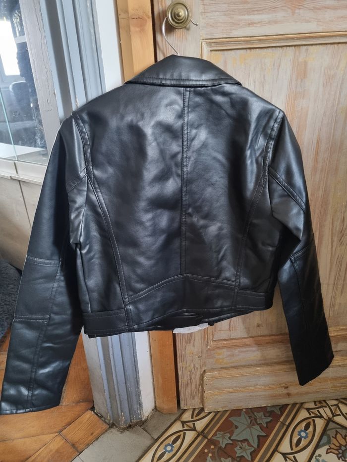 Veste simili cuir noir - photo numéro 2