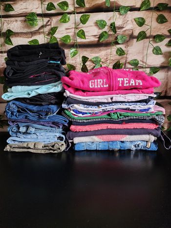 🦋Lot revendeur 2 Fille Taille 5ans 🦋