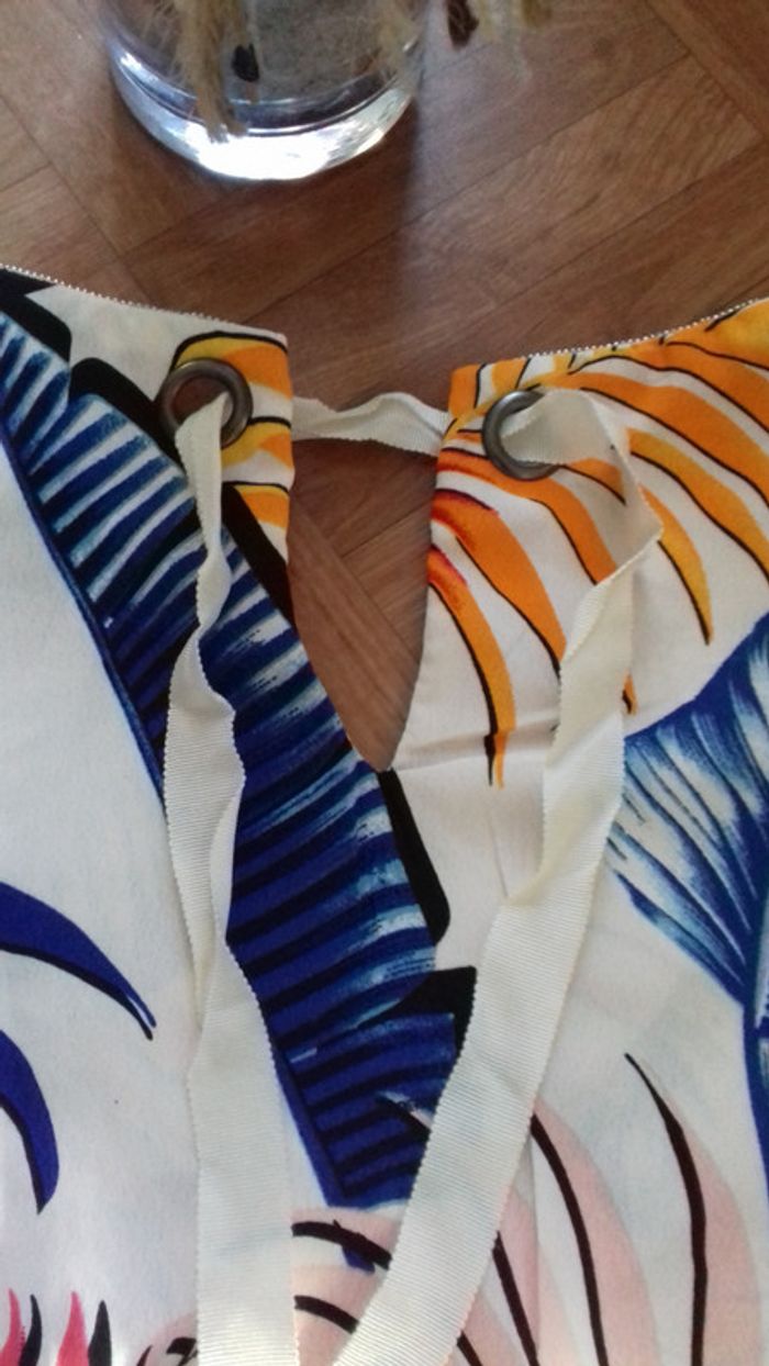 Top fleurie neuf - photo numéro 4