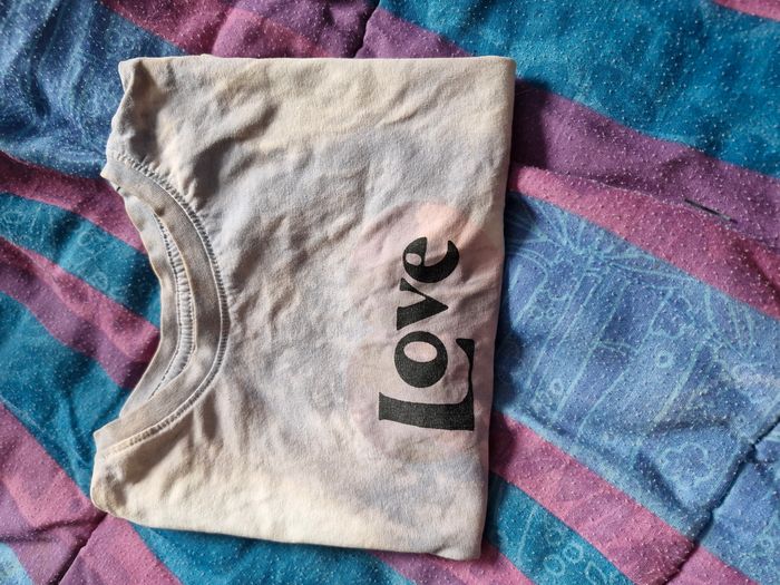 Très beau tshirt Tie&Dye coeur Love - photo numéro 6