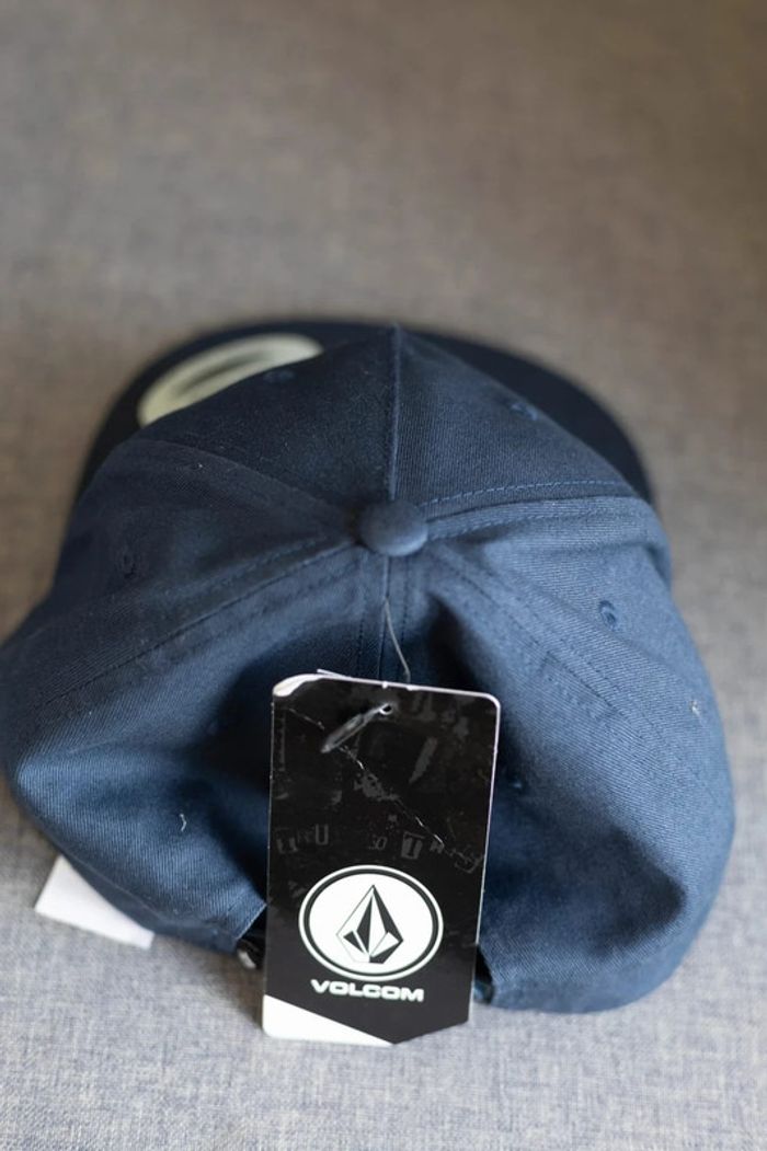 Casquette Volcom - photo numéro 2