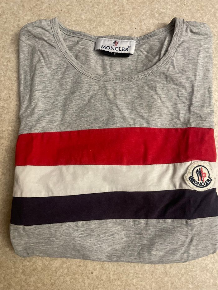 tee-shirt homme Moncler taille S gris bandes bleu blanc rouge parfait etat - photo numéro 6
