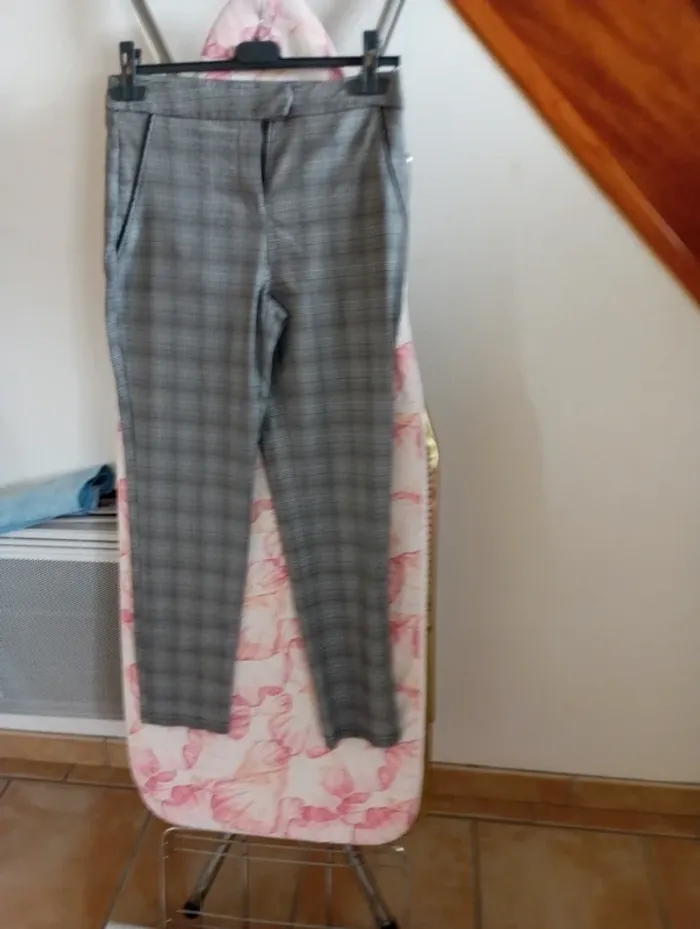 Pantalon femme - photo numéro 3