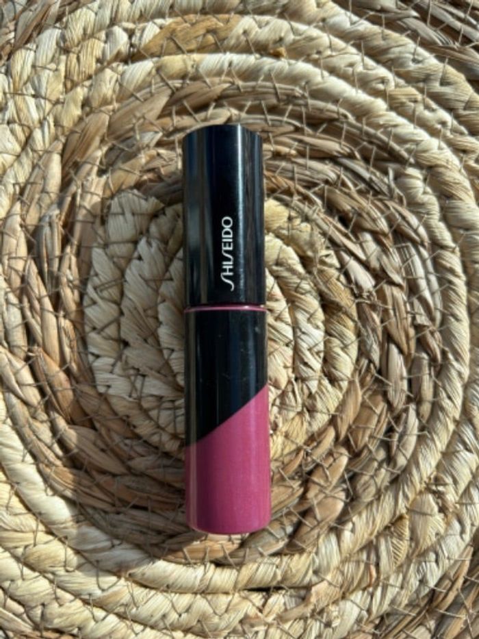Gloss à levres neuf Shiseido num RS 306