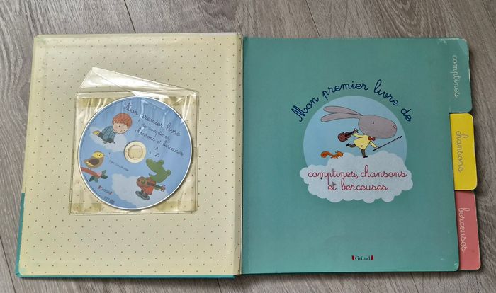Jeu de dés en bois neuf et complet dans sa boîte - photo numéro 2