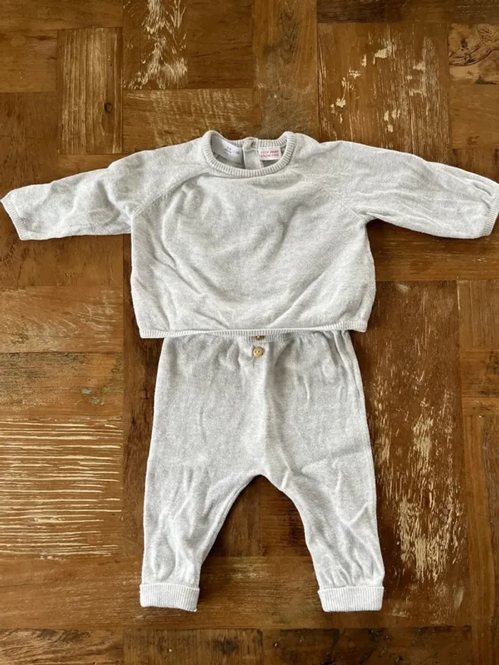 Ensemble Zara 3/6 mois gris clair