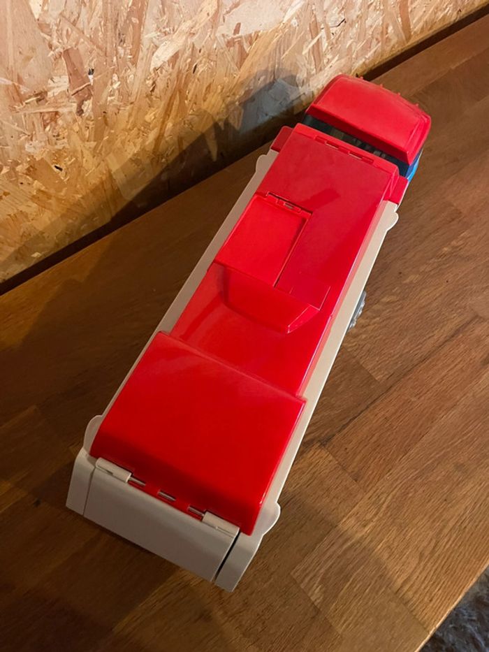 Idée cadeau 🎁 Camion Pat Patrouilleur 2 en 1 True Métal de la Pat Patrouille avec 3 véhicules - photo numéro 19
