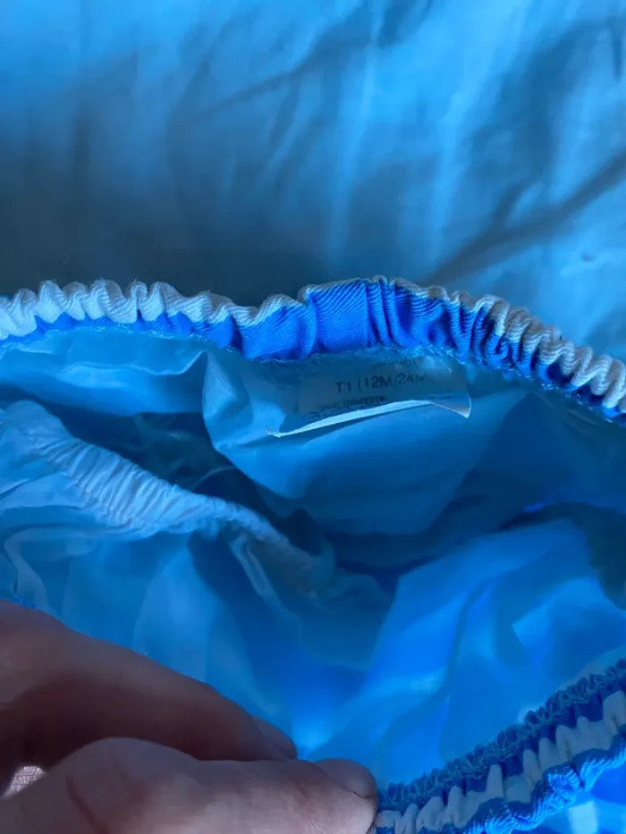 Short de maillot de bain rayé blanc et bleu 12 mois - photo numéro 2