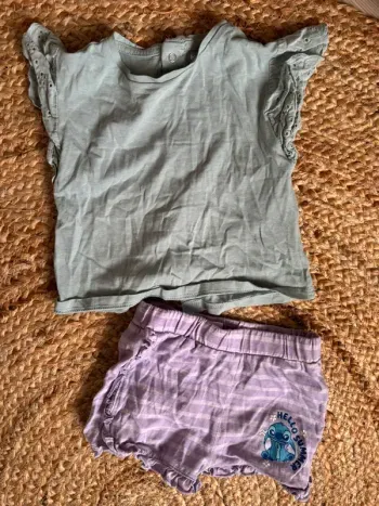 Tenue ensemble 2 pieces 12 mois short t-shirt stitch tbe