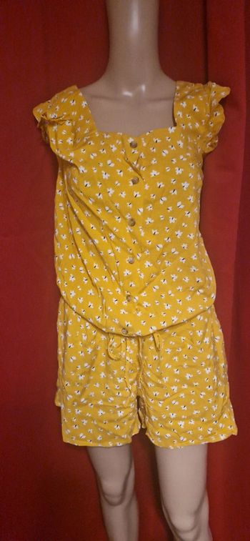 Jolie combishort taille 38